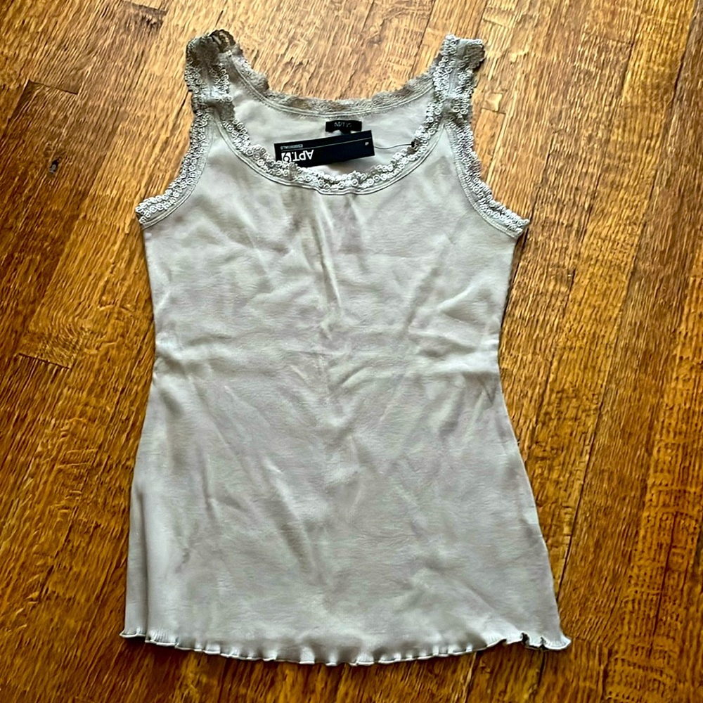 NWT Ribbed, Lace Trim Tank